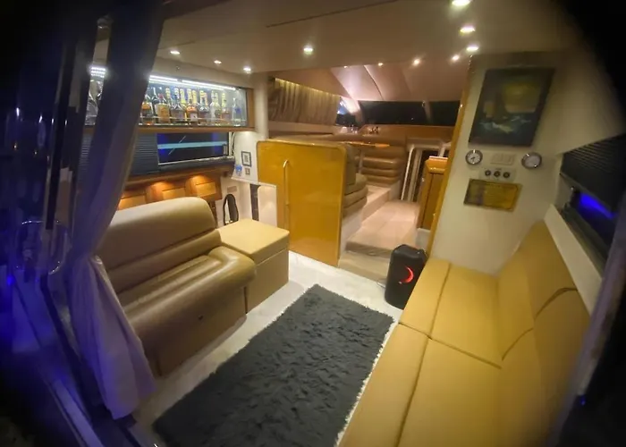 Båthotell Exclusive 2