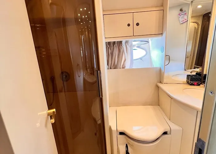 Exclusive 2 Båthotell Çeşme