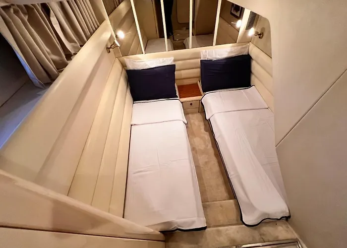 Exclusive 2 Båthotell Çeşme