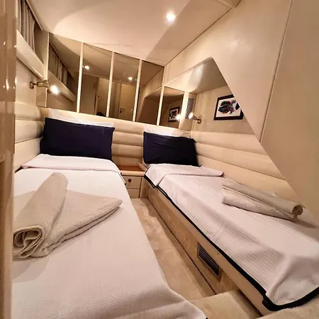 Exclusive 2 Hotel en barco Çeşme