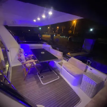 Hotel en barco Exclusive 2