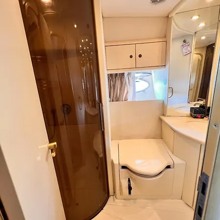 Exclusive 2 Hotel en barco Çeşme