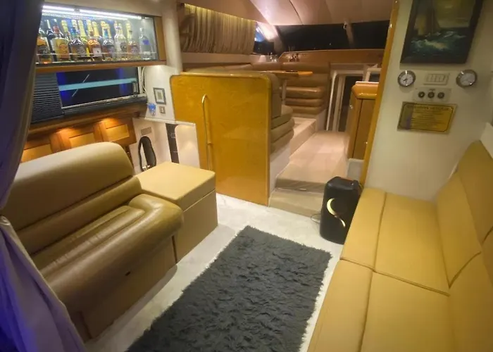 Botel Exclusive 2 Çeşme