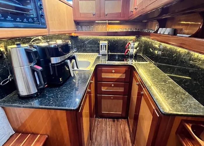 Exclusive 2 Botel Çeşme