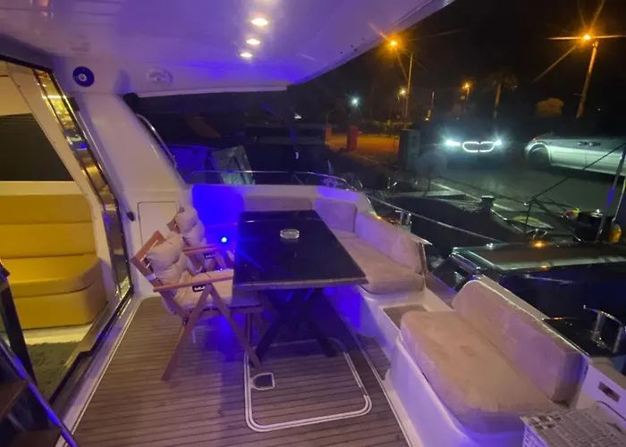 Botel Exclusive 2 Çeşme